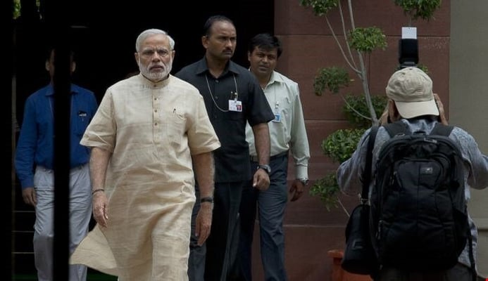 Modi's major ministerial reshuffle today, 18 new faces likely