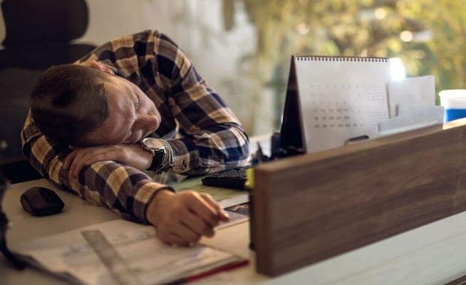 An hour-long nap may boost memory, thinking in elderly
