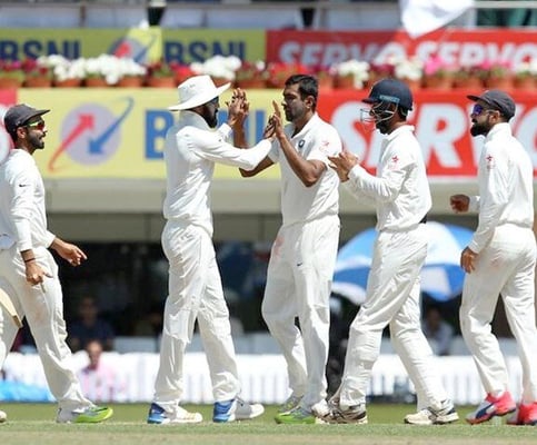 Third Test: Australia lose early wickets