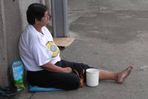 Pacific poverty programmes need backing, says economist